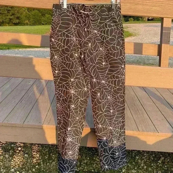Men’s Spider Halloween pants. Fits size 42-44 - Picture 1 of 7
